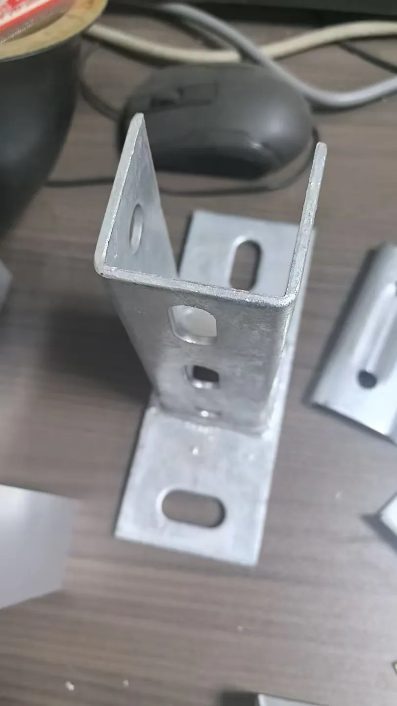 三孔底座